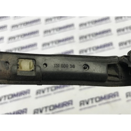Уплотнитель стекла двери передней левой наружный Opel Corsa D HB 5дв. 2006-2014 13188938